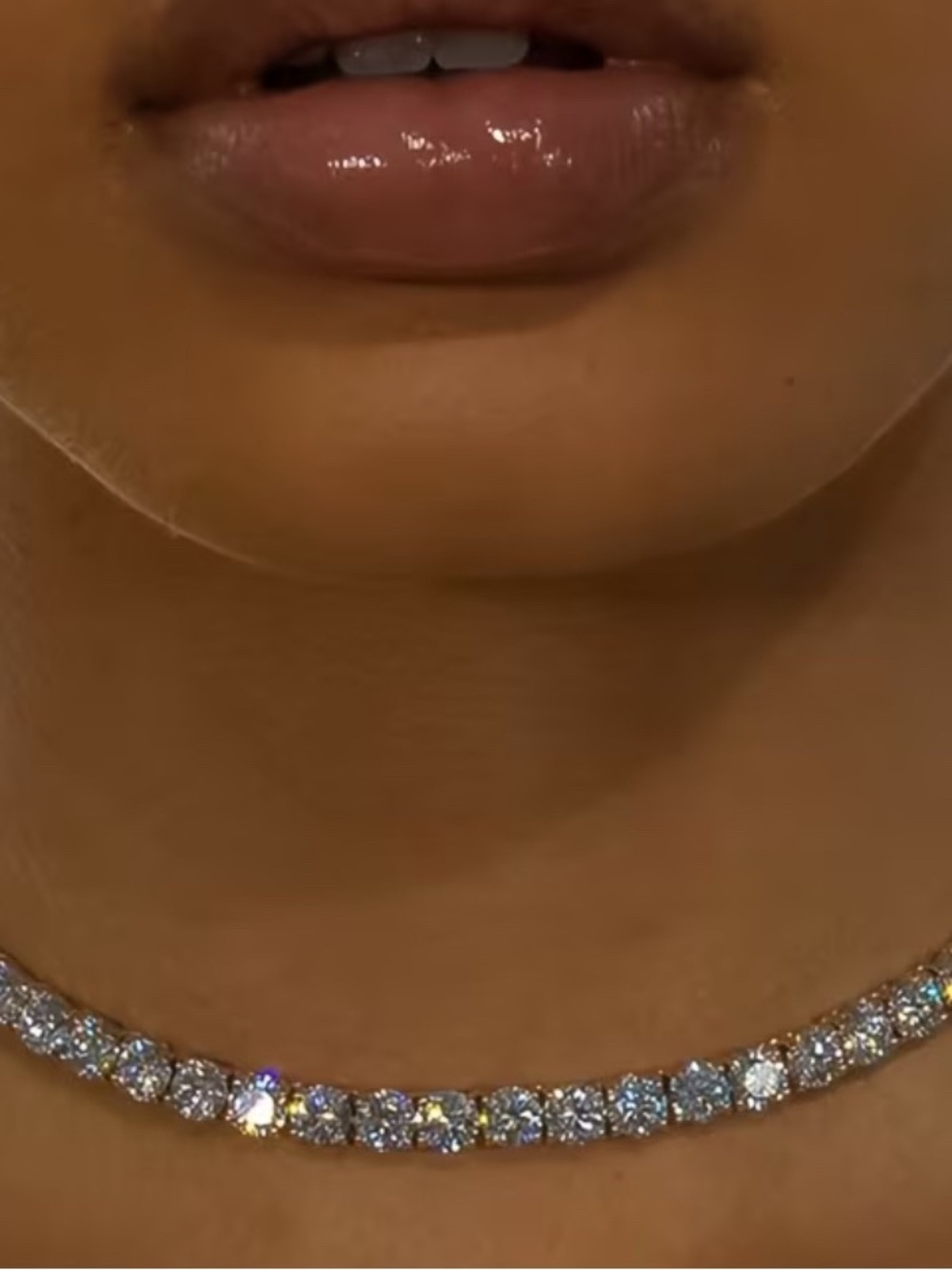 Jewelry Sparkling Fashionable Necklace | For Men & Women